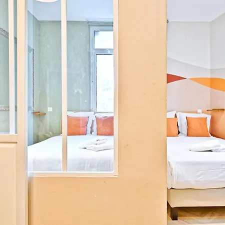 Small Air-conditioned - Pereire