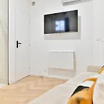 Appartamento Small Air-conditioned - Pereire Parigi