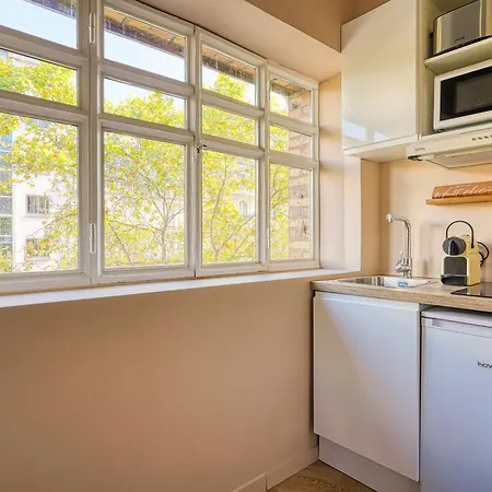 Apartment Climatise Au Calme - Proche Batignolles Paris