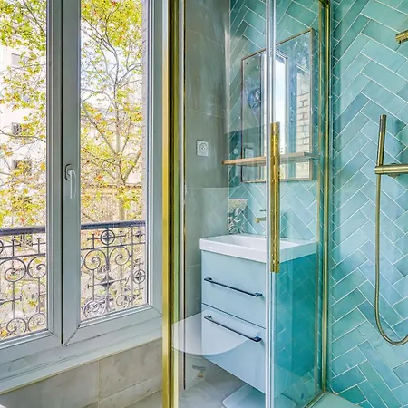 Climatise Au Calme - Proche Batignolles Paris