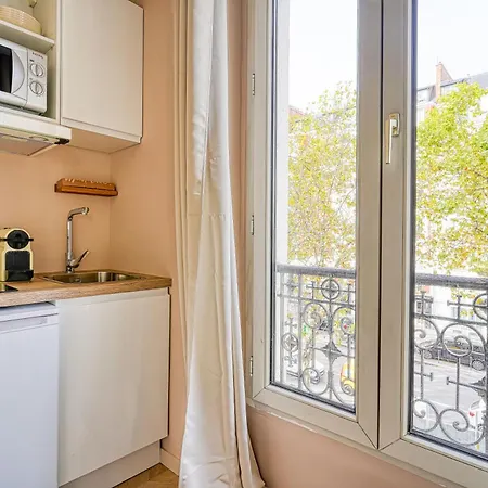 Апартаменты Small Air-conditioned - Pereire Париж