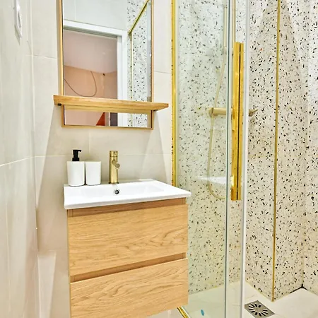 Small Air-conditioned - Pereire 公寓 巴黎