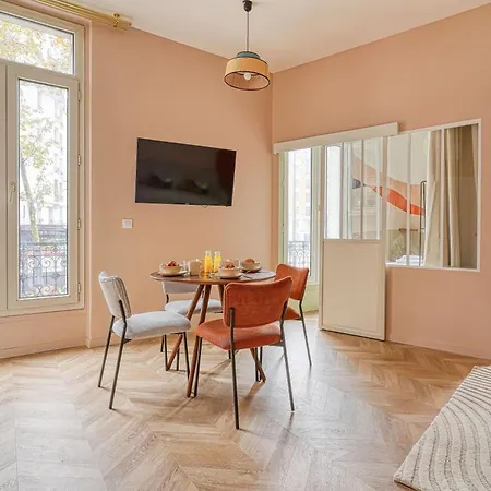 Small Air-conditioned - Pereire Apartamento Paris
