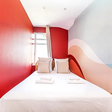 Small Air-conditioned - Pereire Appartement